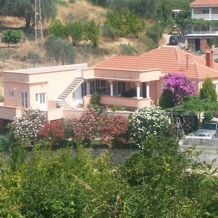 Guest'S House "Lindi&Roni" Apartment Ulcinj Phòng bức ảnh