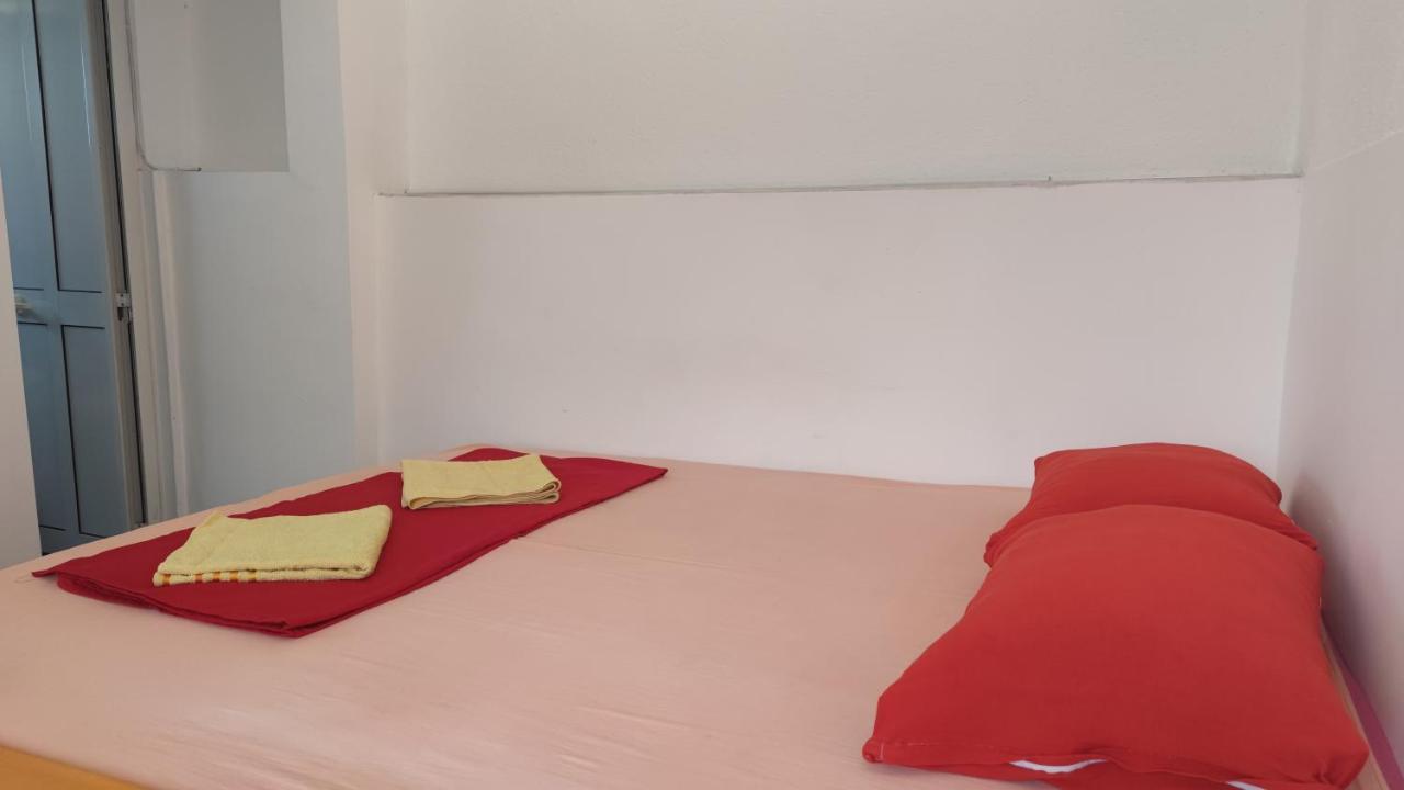 Guest'S House "Lindi&Roni" Apartment Ulcinj Ngoại thất bức ảnh