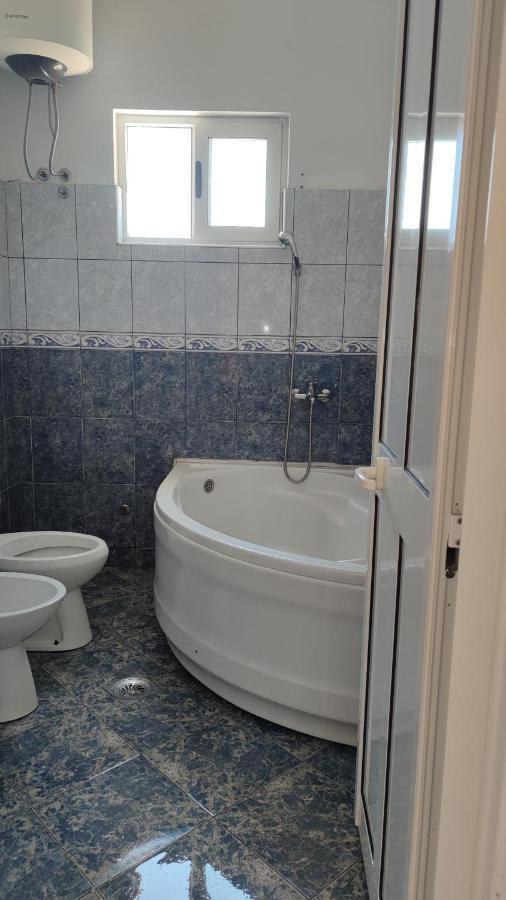 Guest'S House "Lindi&Roni" Apartment Ulcinj Ngoại thất bức ảnh