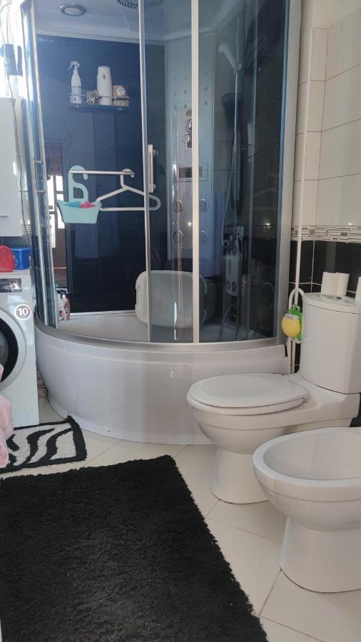 Guest'S House "Lindi&Roni" Apartment Ulcinj Ngoại thất bức ảnh